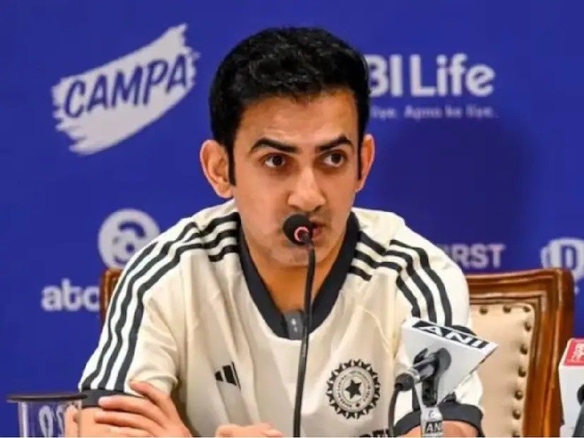 টেস্টে নতুন কোচ নয়, গম্ভীরই থাকছেন—গুজবে জল ঢালল বিসিসিআই